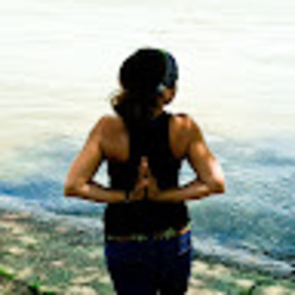 Meet your Posher, Julie - Picture 1 of 1